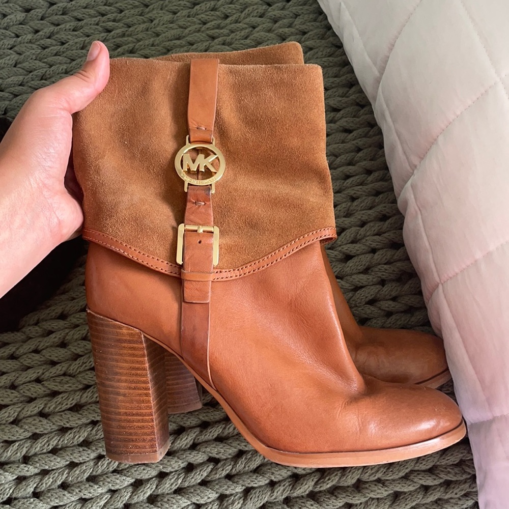 Mk Michael kors bootie